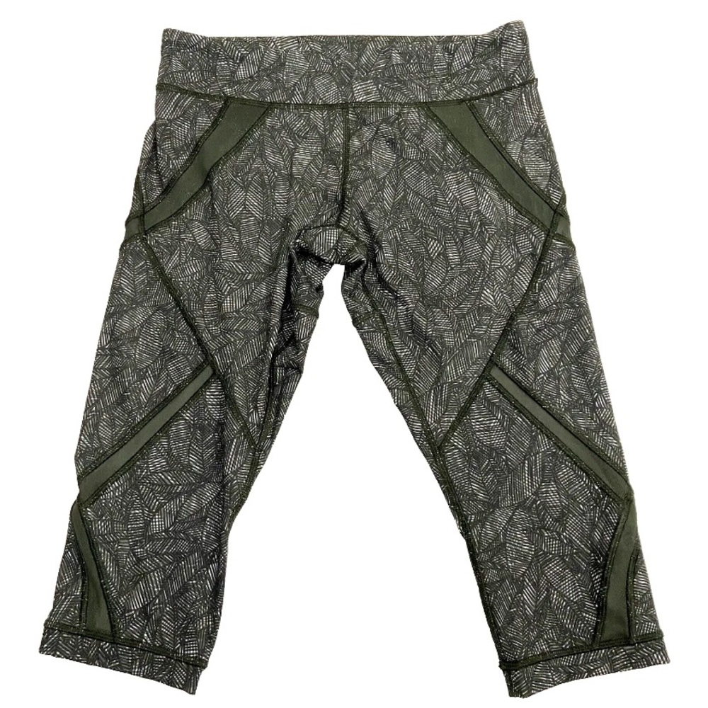 Lululemon Cool to Street Crop Leggings With Mesh Panels Green Leaf Print Size 8